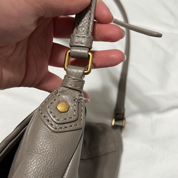 Marc Jacobs Taupe Crossbody Bag - Picture 5 of 11